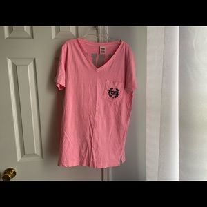 Victors Secret ‘Pink’ V-neck